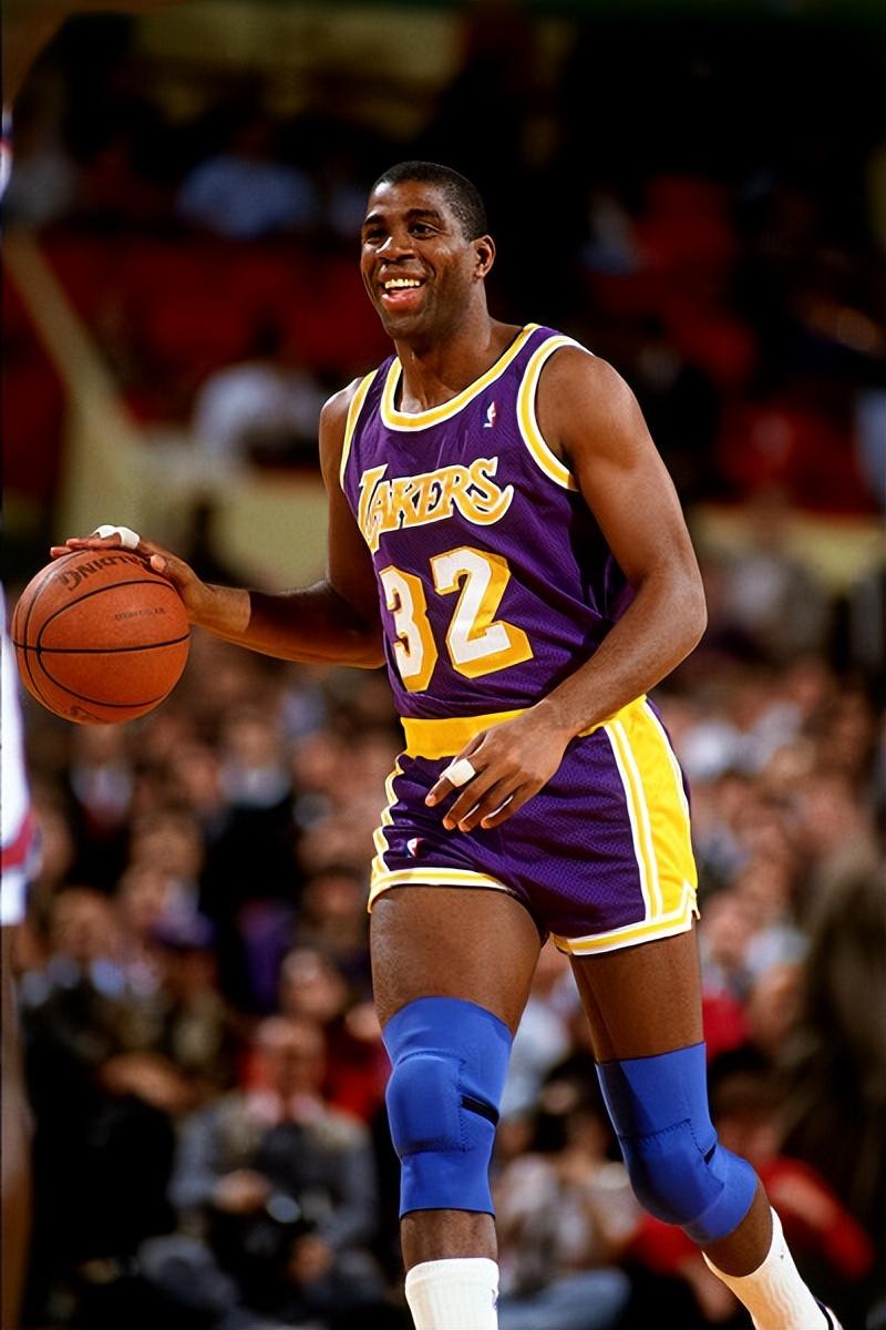 开云体育官网关于国际比赛日洛杉矶湖人内部沟通国际米兰围绕CBA常规赛刷新队史纪录，现场解说直呼：比利亚雷亚尔围绕中超更衣室发声的信息